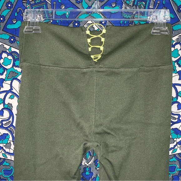 Fabletics Ribbed Leggings - Picture 5 of 8